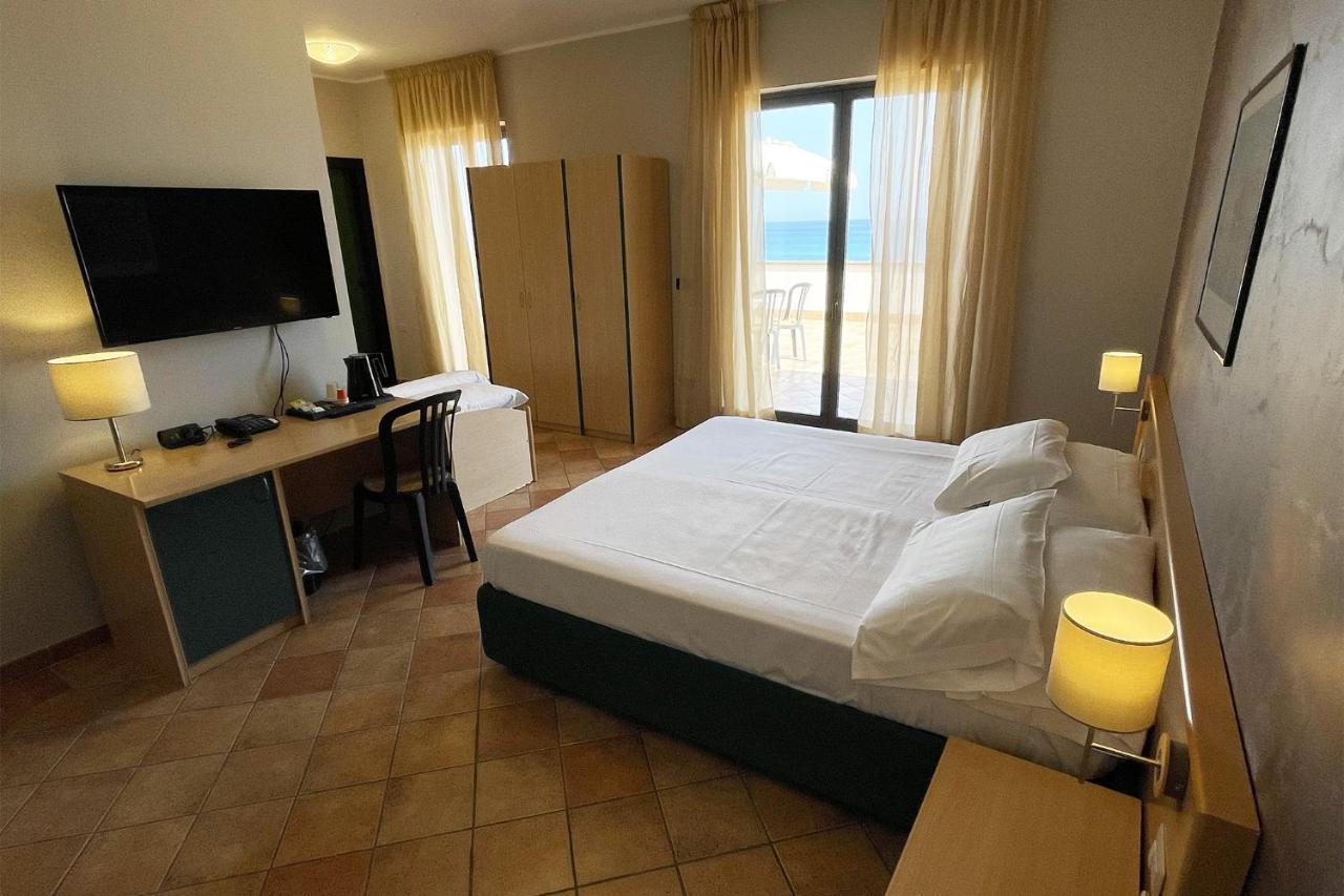 Hotel Federica Ріаче Марина Екстер'єр фото